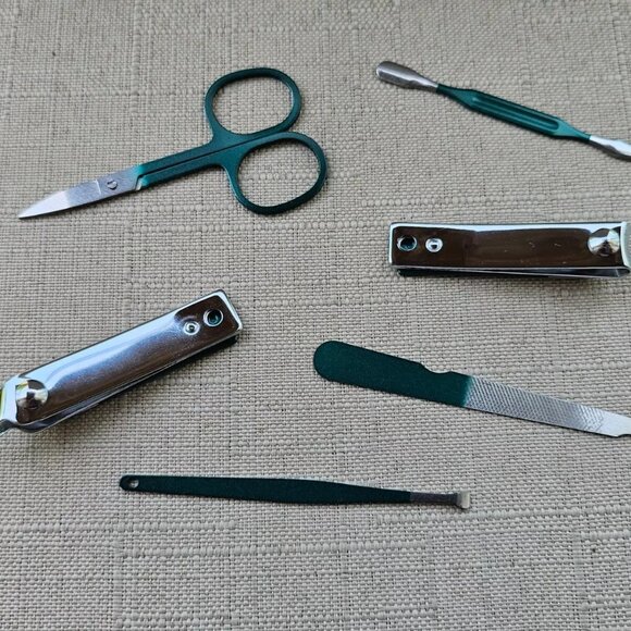 Piece Professional Manicure and Pedicure Tool Set Nail Clippers Cutters Pusher - Picture 10 of 10